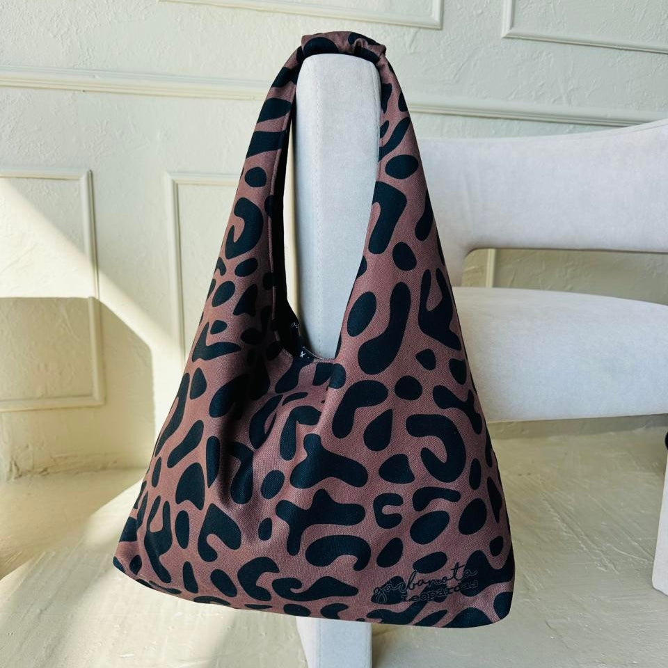 Moon Bag - Classic Leopard